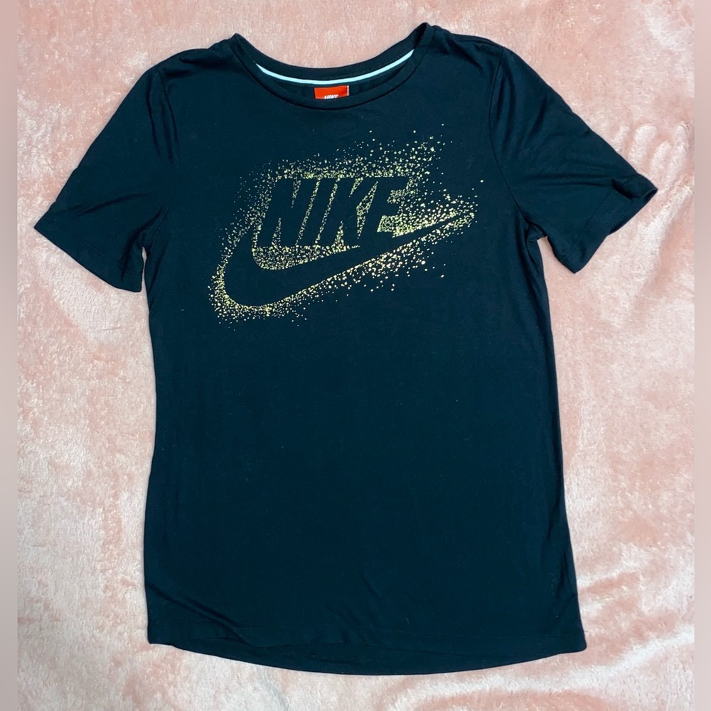 Nike DriFit Tee, Black with Gold, Unisex Size S